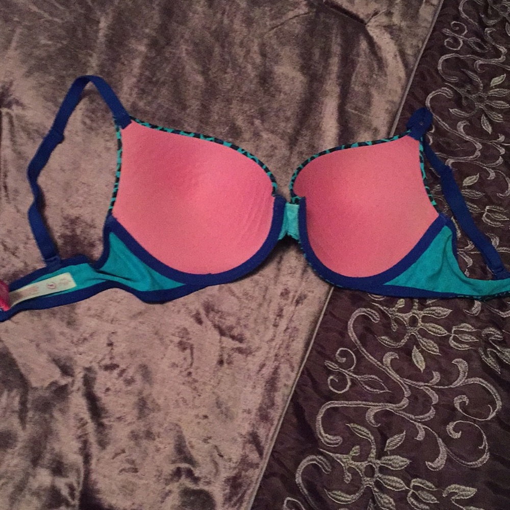 Bra - Picture 2 of 2